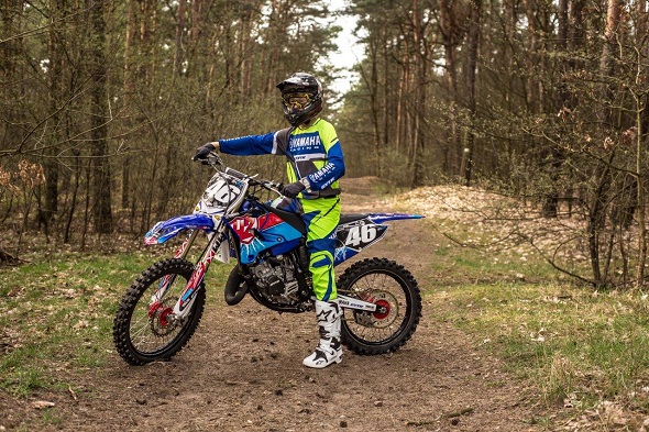 Alex Banaszak zawodnikiem Yamaha bLU cRU